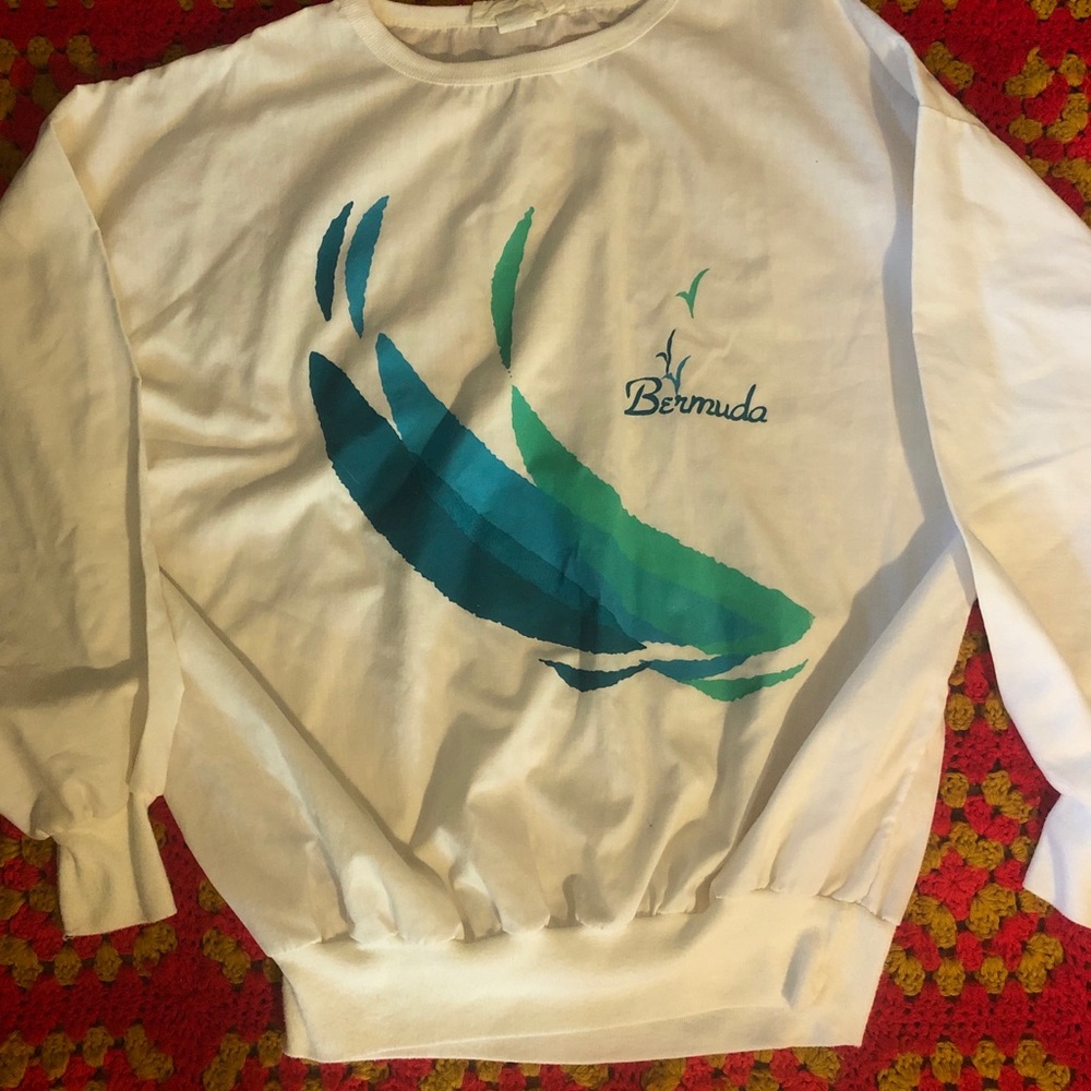 Vintage 1980’s Bermuda pullover